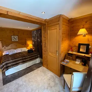 Le Chalet D'auron Restaurant Et Spa 4* Auron