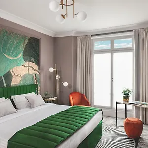 Hotel M Social Opera