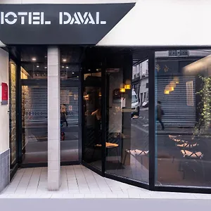 Daval Hotel