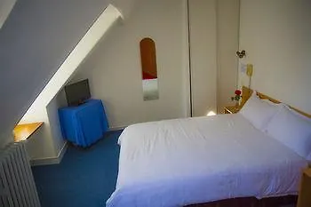 **  Hotel Du Cygne Parigi Francia